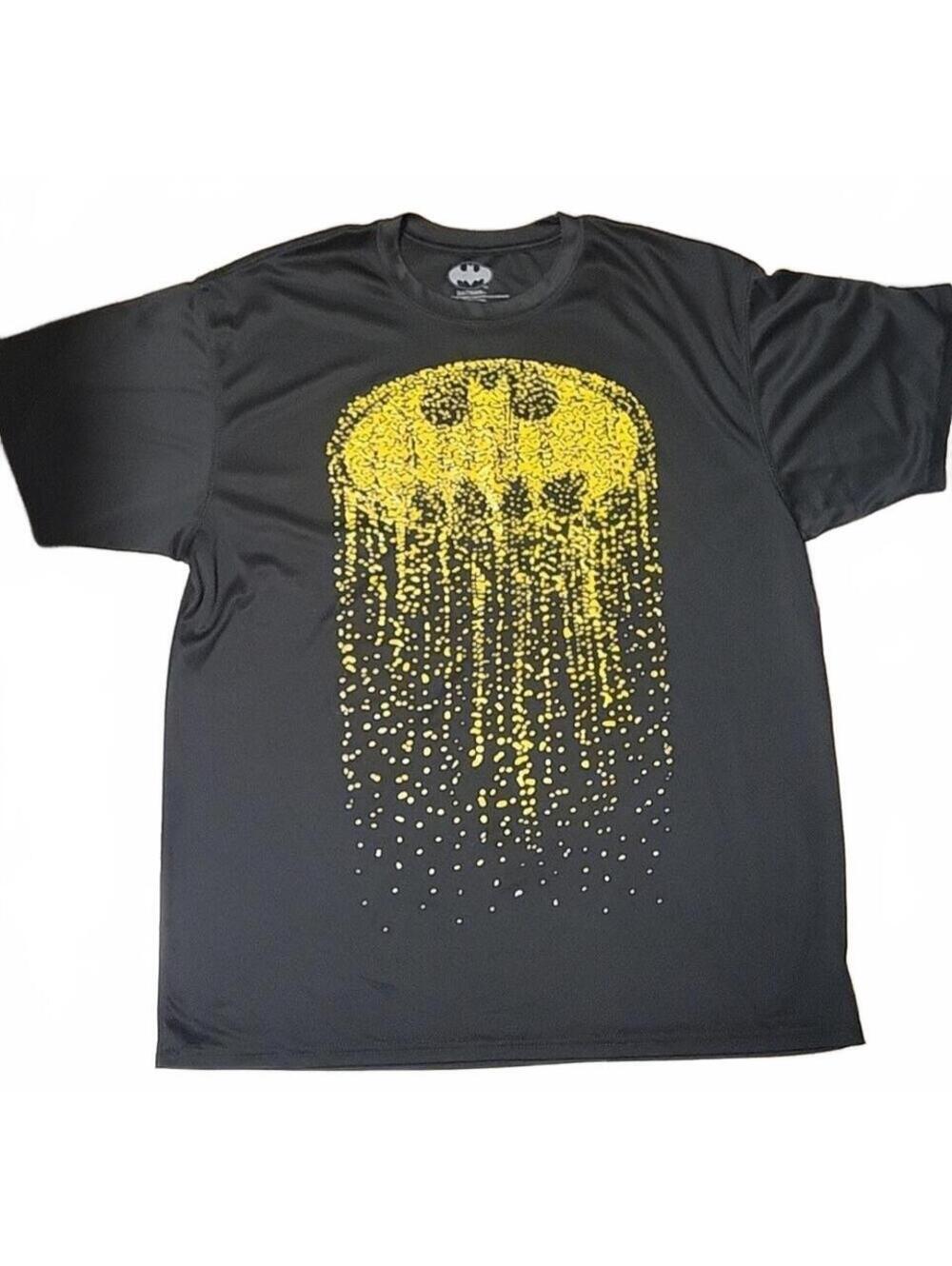 BATMAN Black Textured Moisture Wicking Short Sleeve Mens Tee Size L